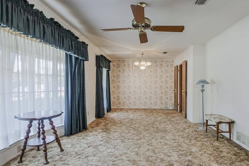 105 Dartmouth Drive, Waxahachie, TX 75165