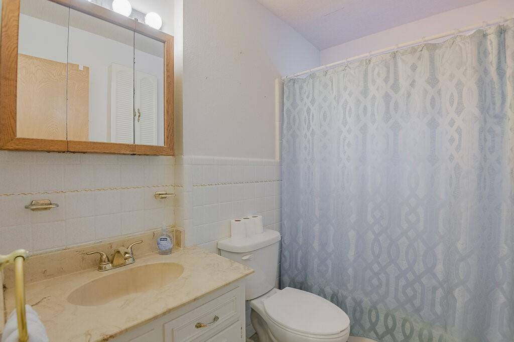 105 Dartmouth Drive, Waxahachie, TX 75165