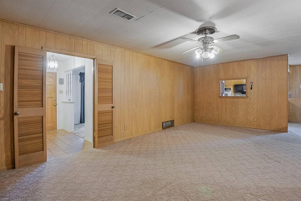 105 Dartmouth Drive, Waxahachie, TX 75165