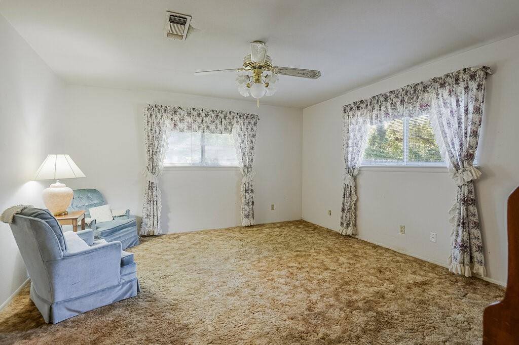 105 Dartmouth Drive, Waxahachie, TX 75165