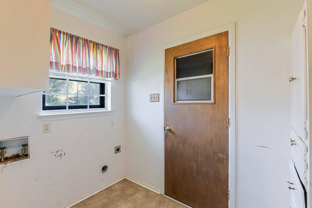 105 Dartmouth Drive, Waxahachie, TX 75165