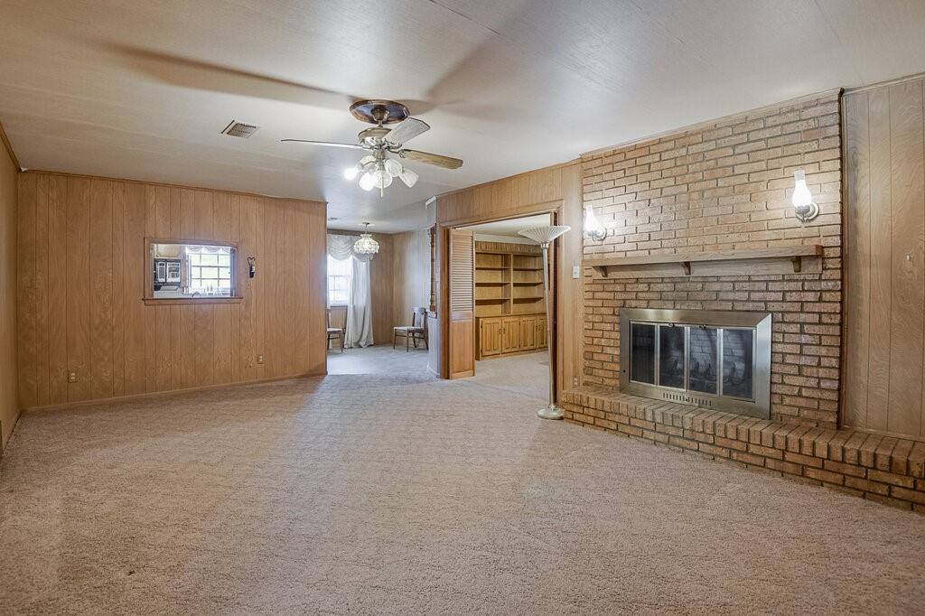 105 Dartmouth Drive, Waxahachie, TX 75165