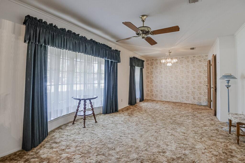 105 Dartmouth Drive, Waxahachie, TX 75165