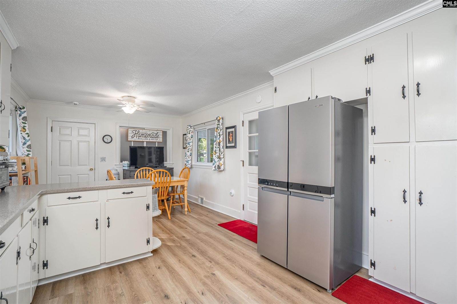 800 Ontario, West Columbia, SC 29169