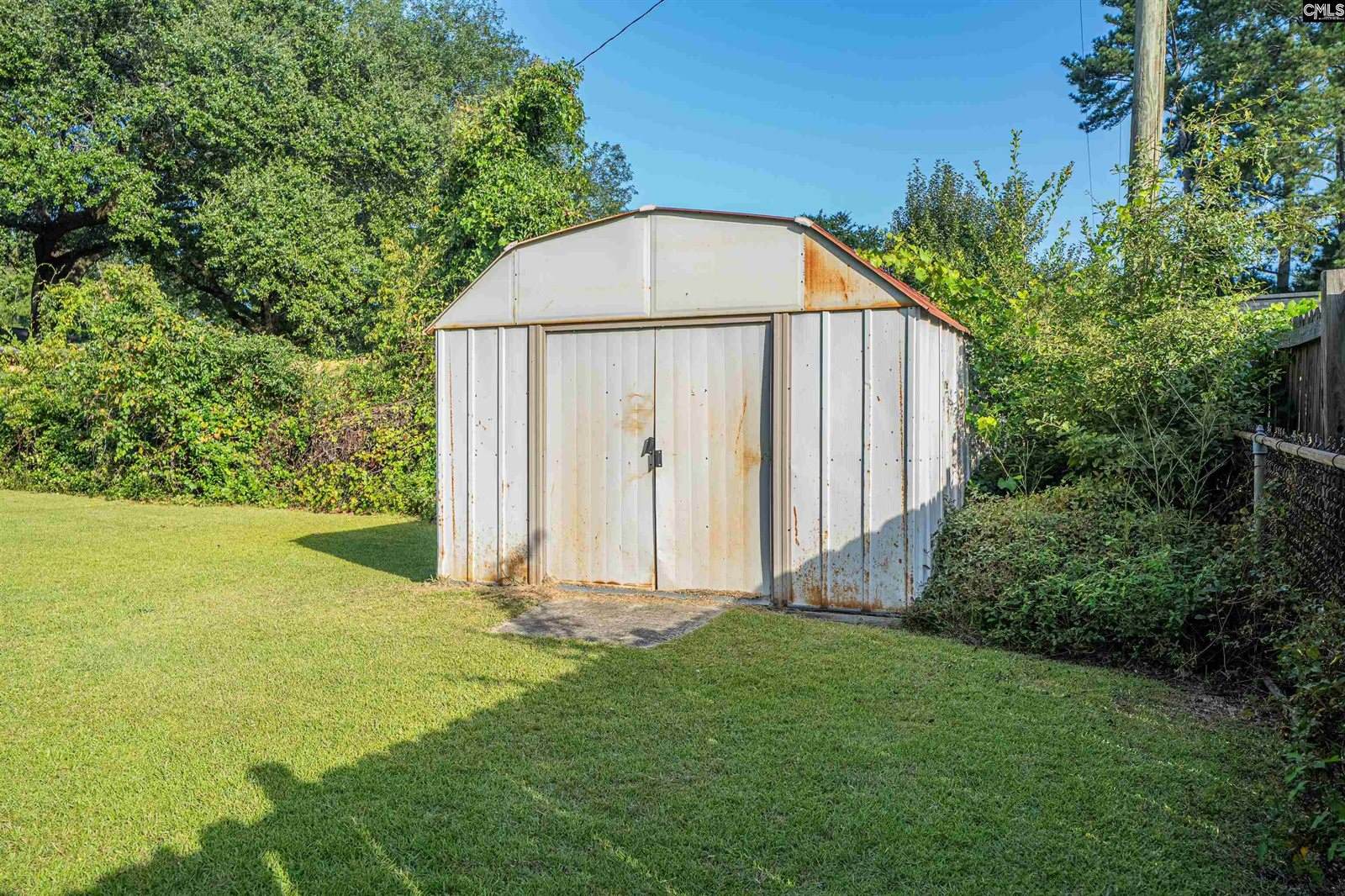 800 Ontario, West Columbia, SC 29169