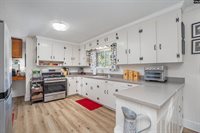 800 Ontario, West Columbia, SC 29169