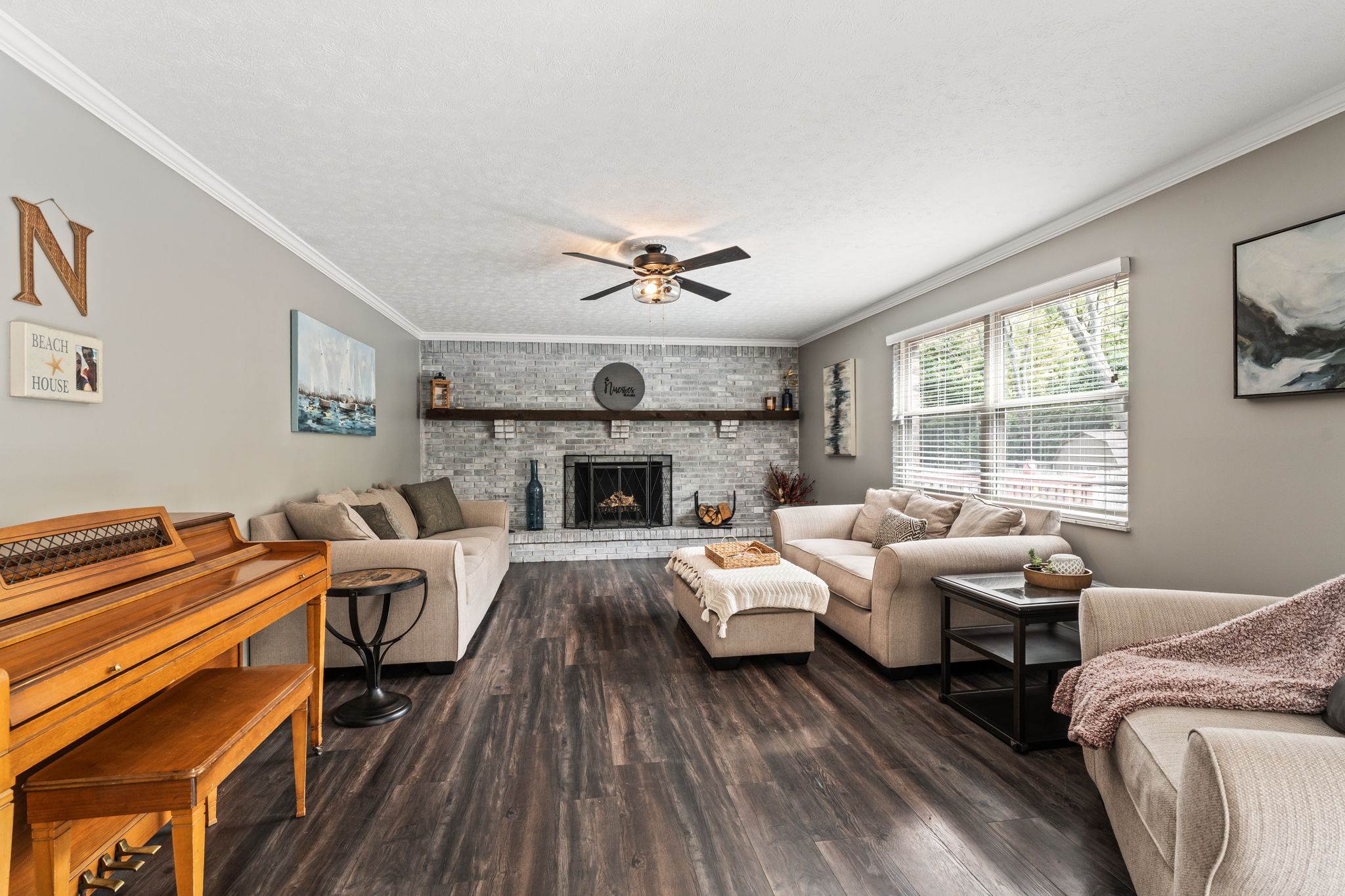 9038 Woodstream Lane, Dayton, OH 45458