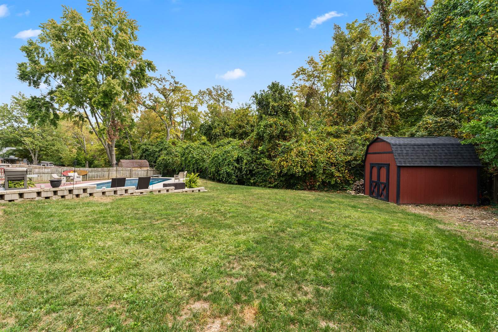 9038 Woodstream Lane, Dayton, OH 45458