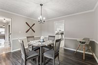 9038 Woodstream Lane, Dayton, OH 45458