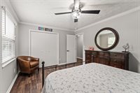 9038 Woodstream Lane, Dayton, OH 45458