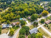 9038 Woodstream Lane, Dayton, OH 45458