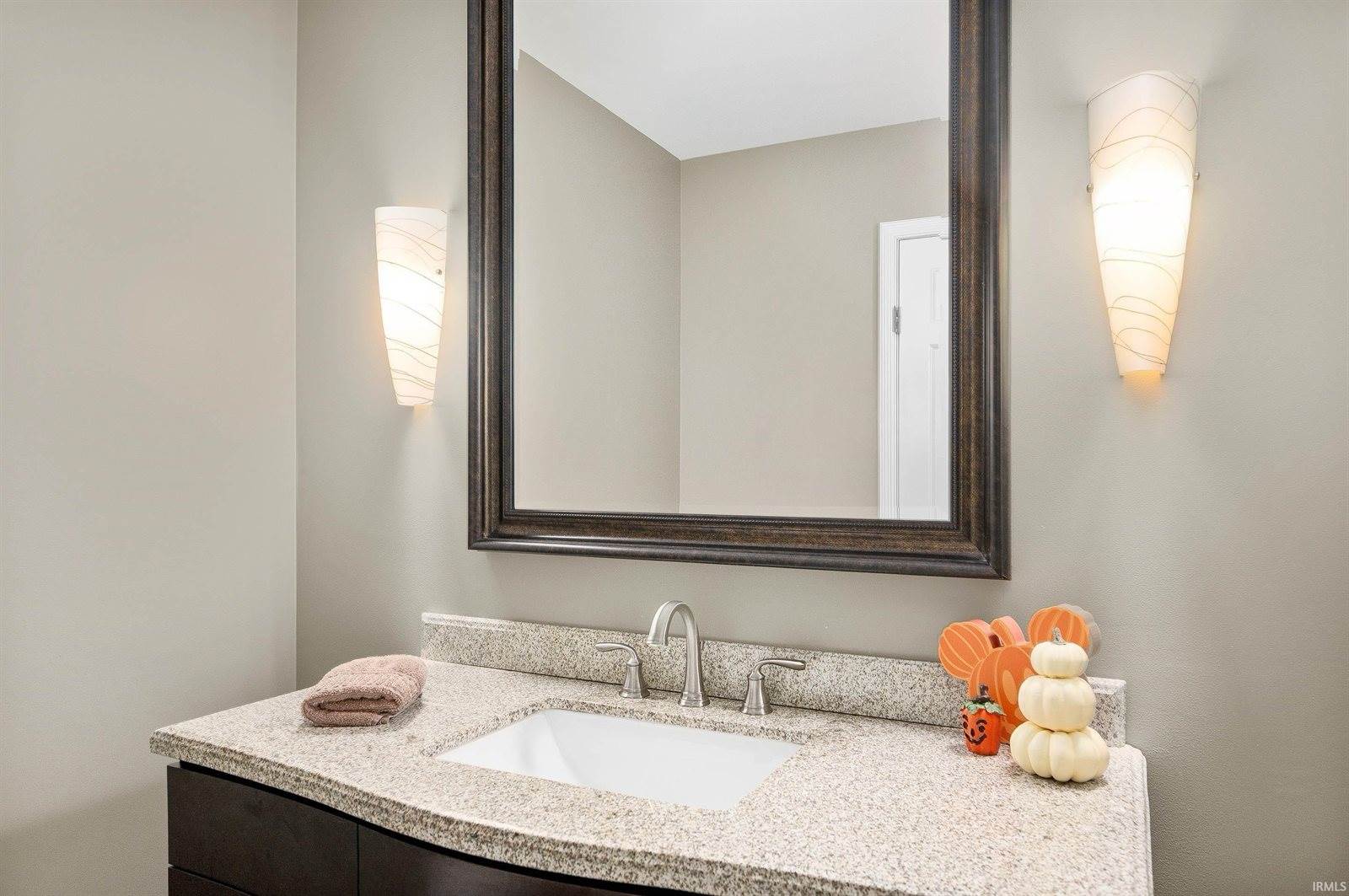 411 N Forest Avenue, Muncie, IN 47304