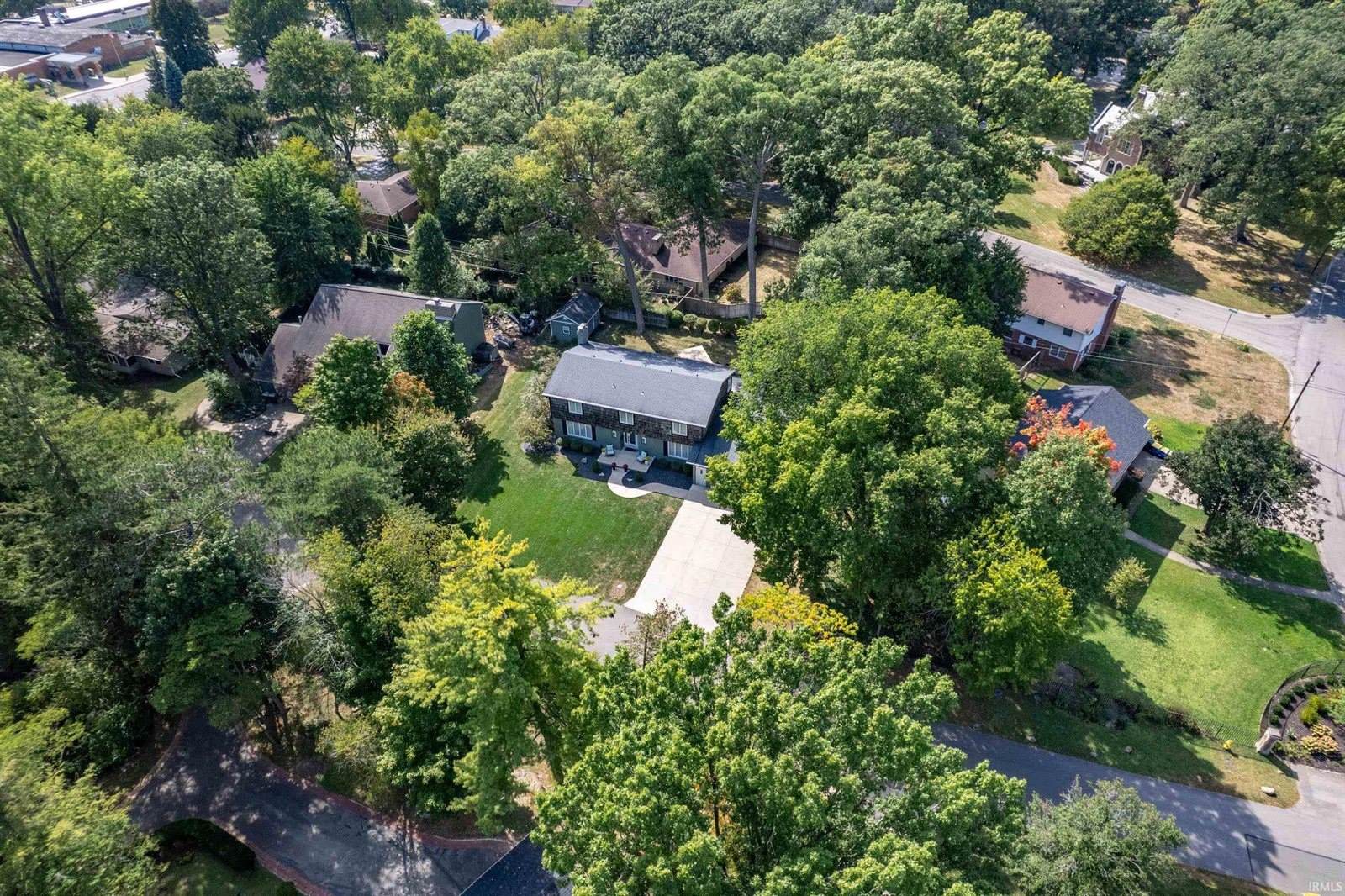 411 N Forest Avenue, Muncie, IN 47304