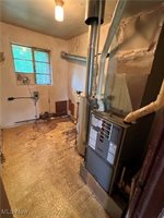 430 Mccartney Road, Campbell, OH 44405