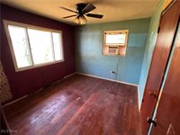 430 Mccartney Road, Campbell, OH 44405