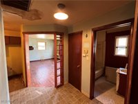 430 Mccartney Road, Campbell, OH 44405