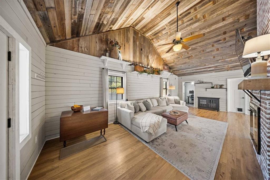 9600 Wornall Road, Kansas City, MO 64114