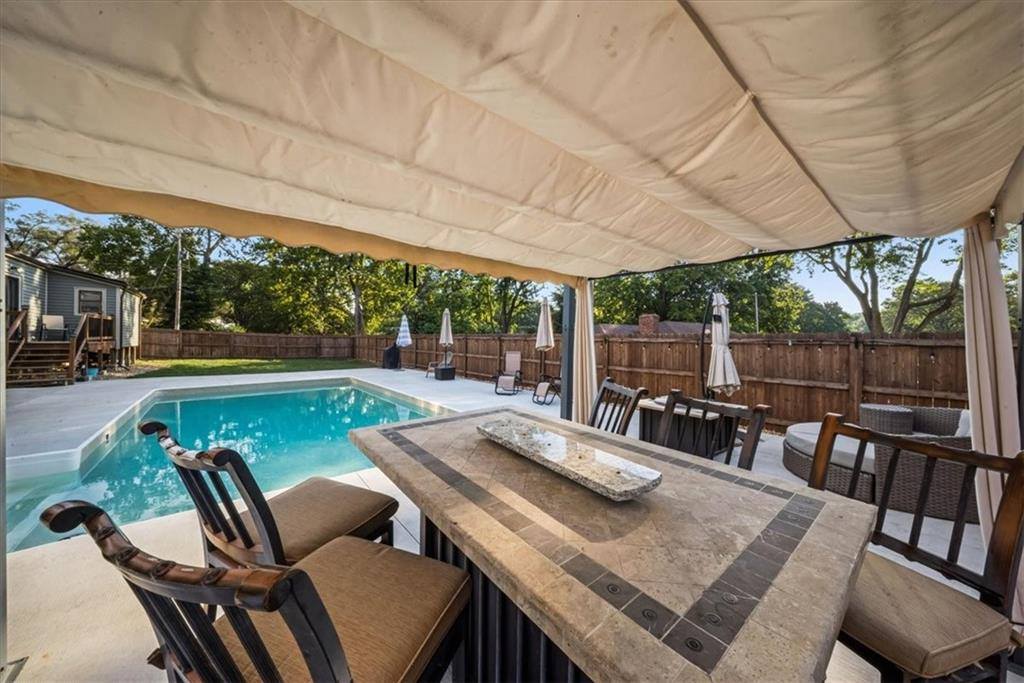 9600 Wornall Road, Kansas City, MO 64114