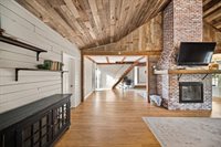 9600 Wornall Road, Kansas City, MO 64114