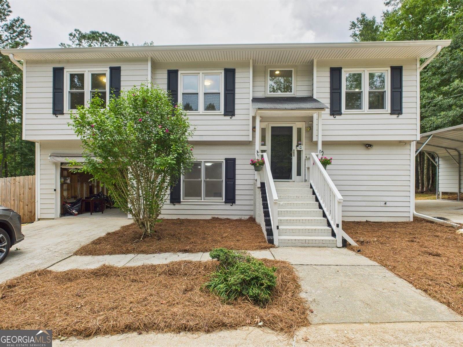 715 Herring Road, Newnan, GA 30265