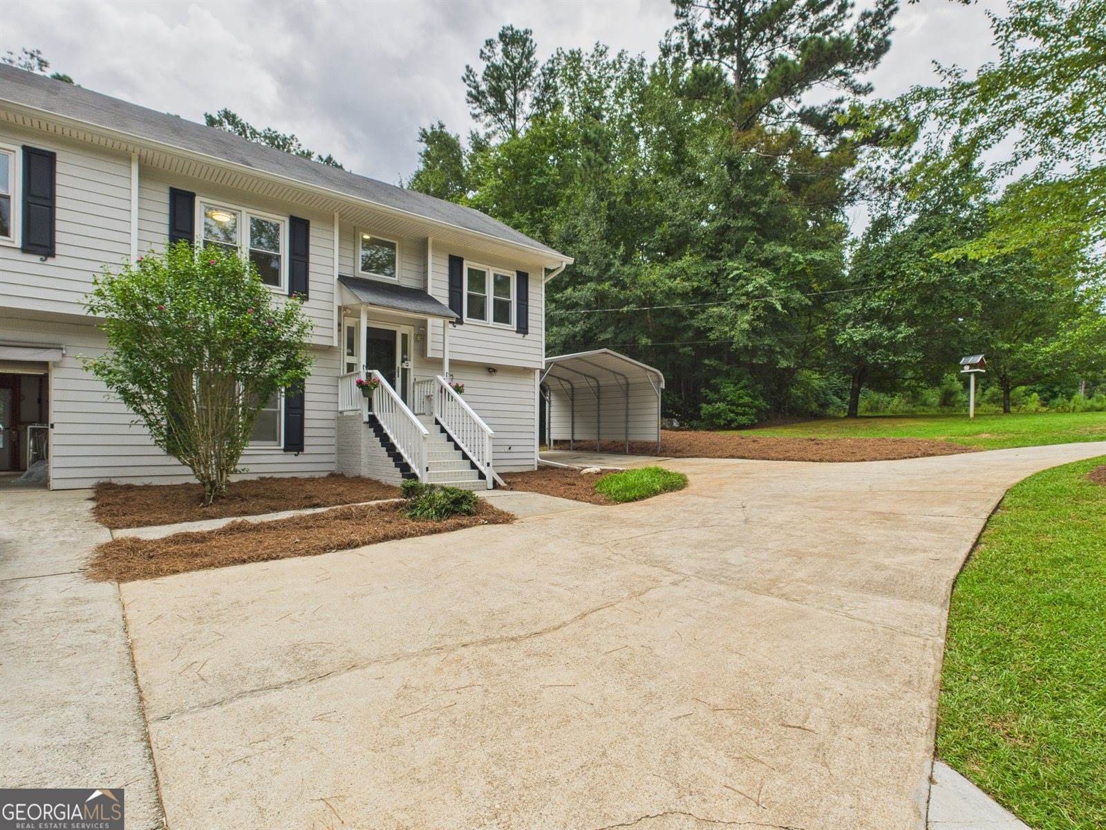 715 Herring Road, Newnan, GA 30265