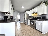 135 Grist Mill Lane SE, Calhoun, GA 30701