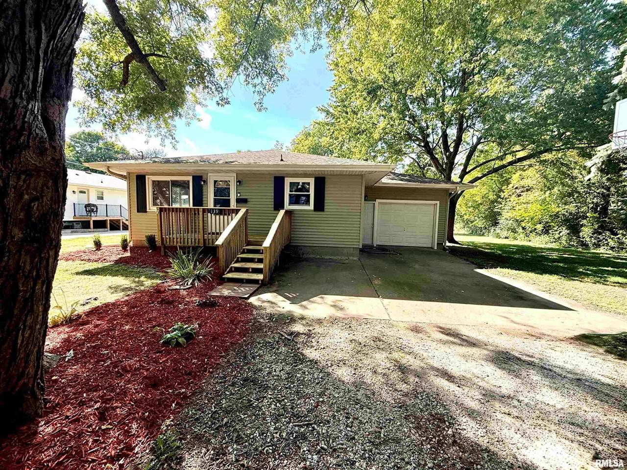 139 North Vail Street, Geneseo, IL 61254