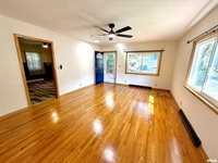 139 North Vail Street, Geneseo, IL 61254