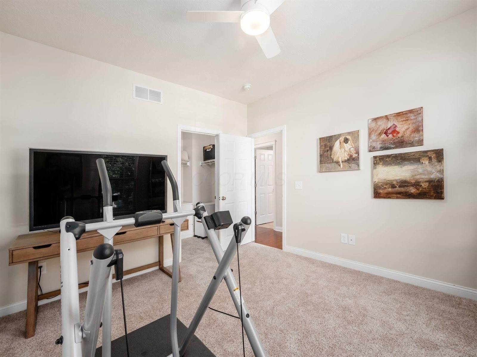 1333 Fairway Drive, Grove City, OH 43123