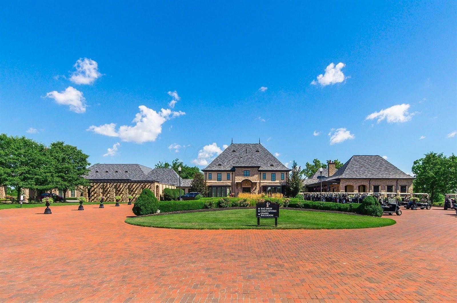 1333 Fairway Drive, Grove City, OH 43123