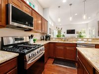 1333 Fairway Drive, Grove City, OH 43123