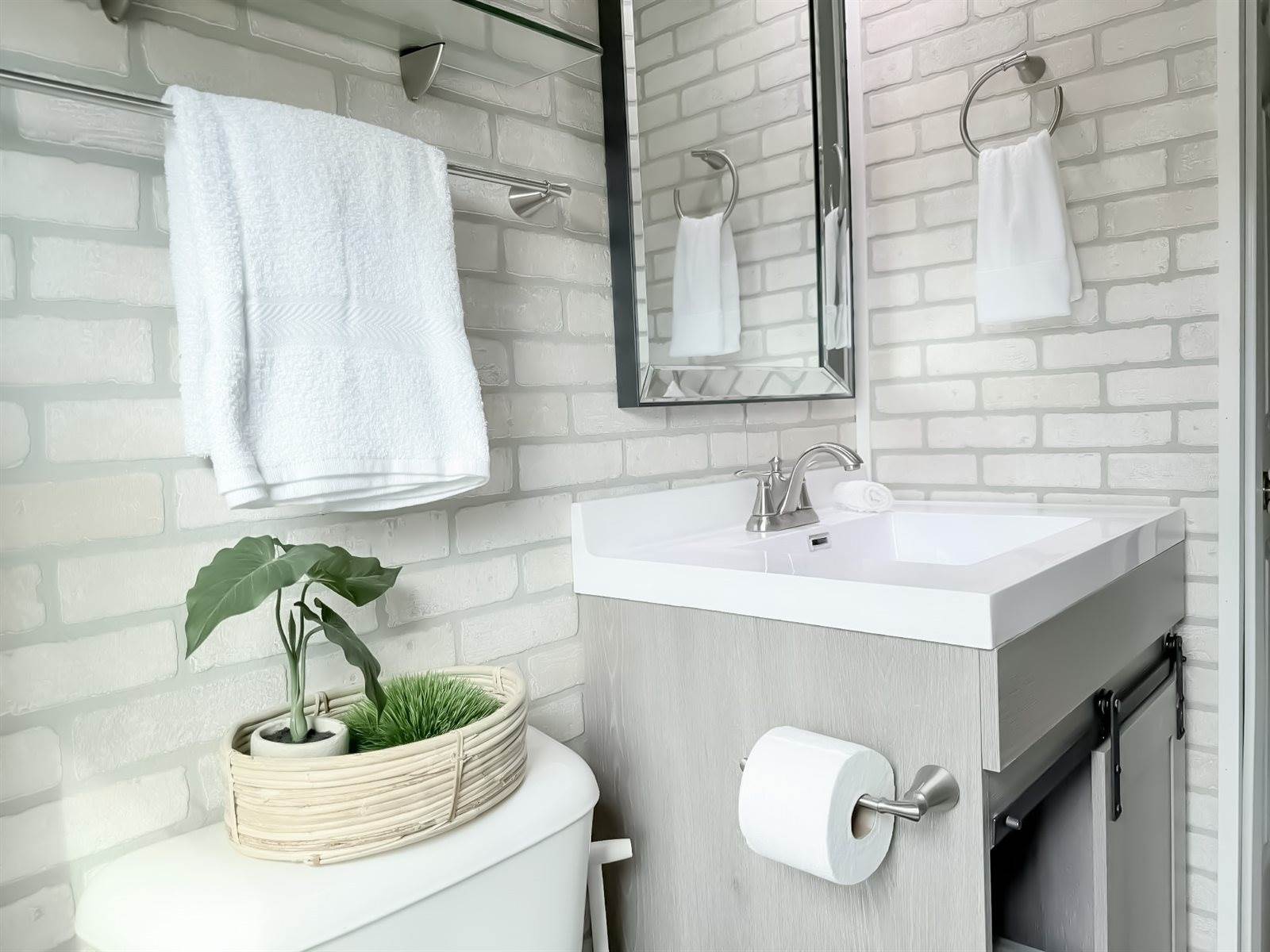 500 Scandia Avenue, Des Moines, IA 50315