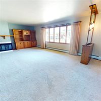 615 Broadway, Napoleon, ND 58561