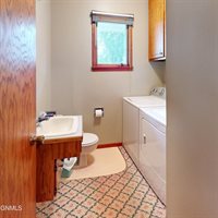 615 Broadway, Napoleon, ND 58561