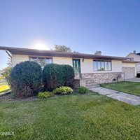 615 Broadway, Napoleon, ND 58561