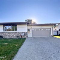 615 Broadway, Napoleon, ND 58561