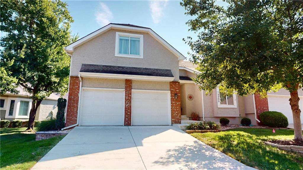 13203 West 85th Court, Lenexa, KS 66215