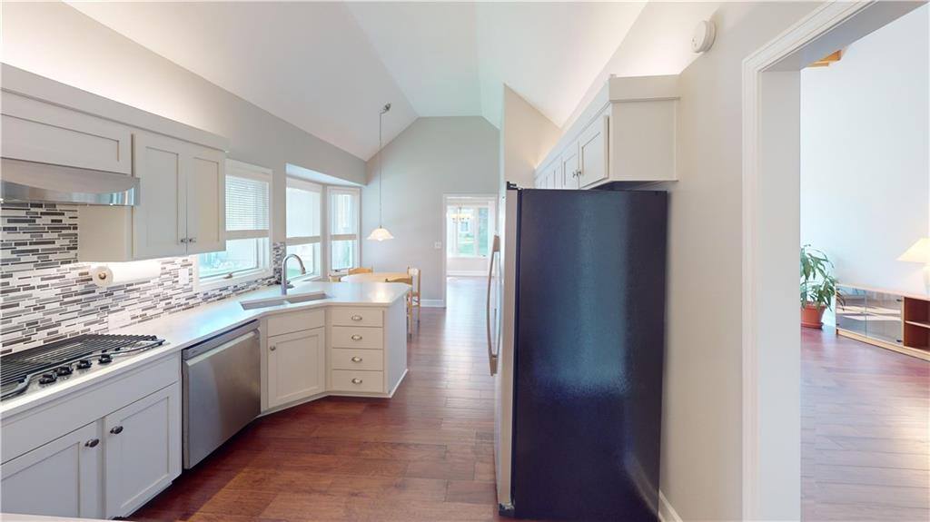 13203 West 85th Court, Lenexa, KS 66215