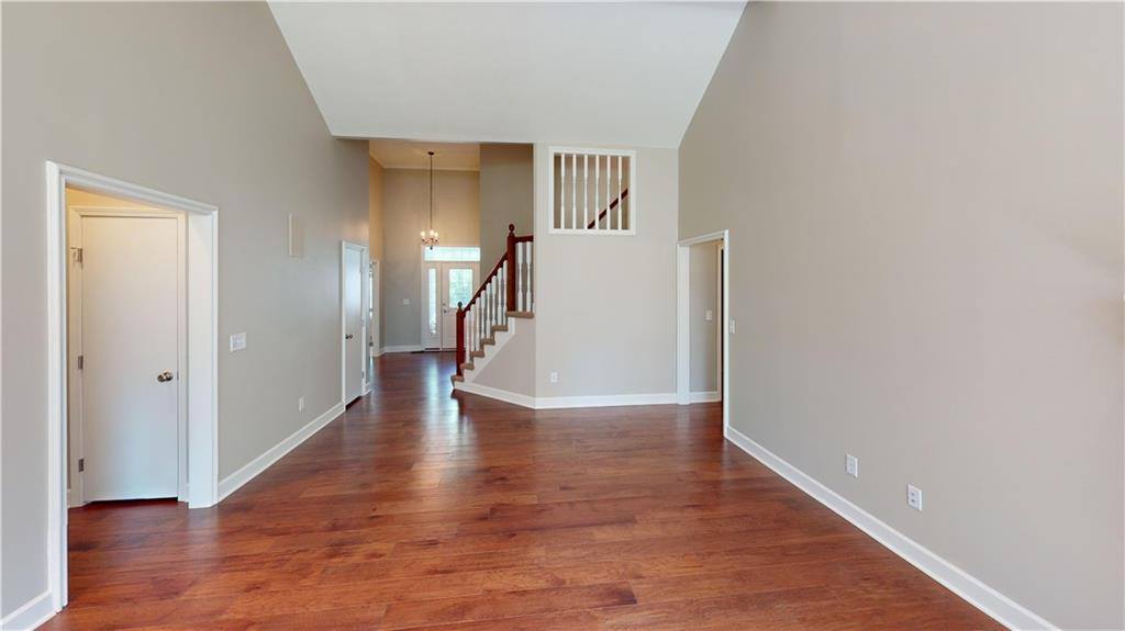 13203 West 85th Court, Lenexa, KS 66215