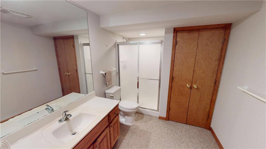 13203 West 85th Court, Lenexa, KS 66215