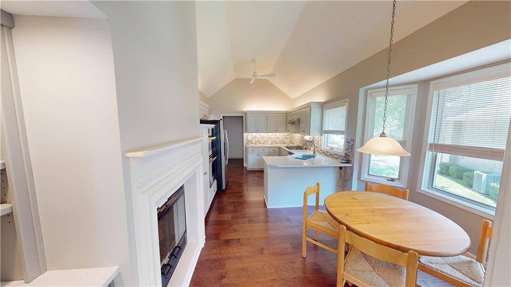 13203 West 85th Court, Lenexa, KS 66215