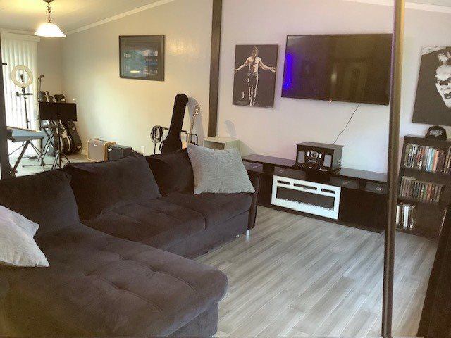 421 Fernwood Avenue, Johnson City, NY 13790