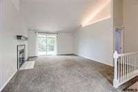 7520 South 135th Street, Omaha, NE 68138