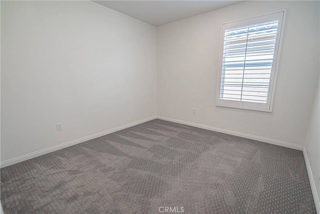 17047 Zion Dr., Canyon Country, CA 91387