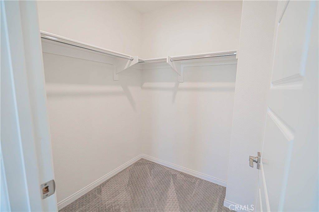 17047 Zion Dr., Canyon Country, CA 91387