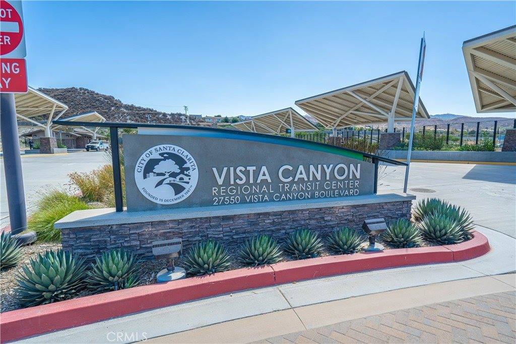 17047 Zion Dr., Canyon Country, CA 91387