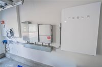 17047 Zion Dr., Canyon Country, CA 91387