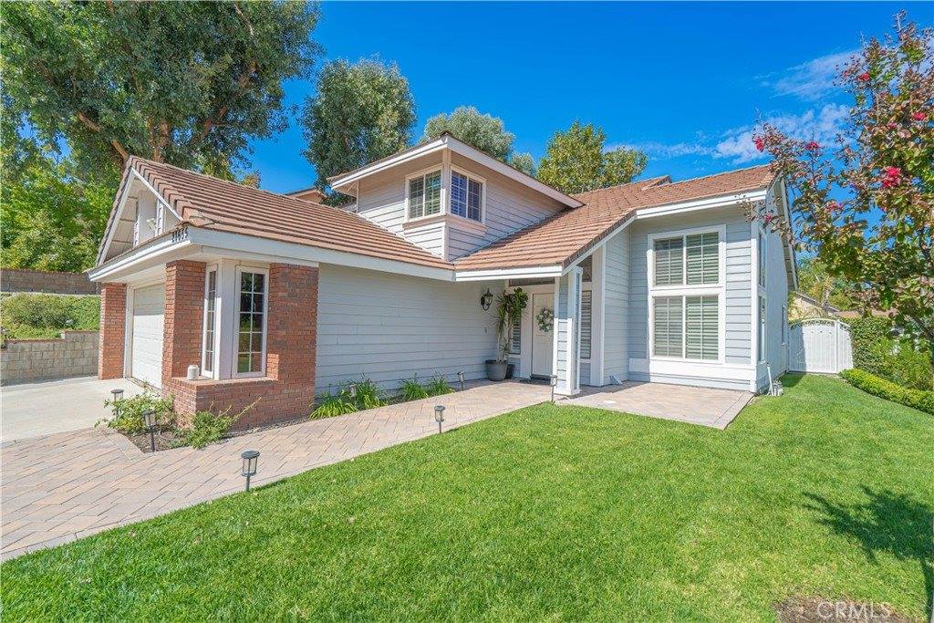 28655 Greenwood Pl, Castaic, CA 91384