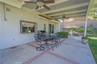 28655 Greenwood Pl, Castaic, CA 91384