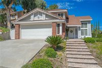 28655 Greenwood Pl, Castaic, CA 91384